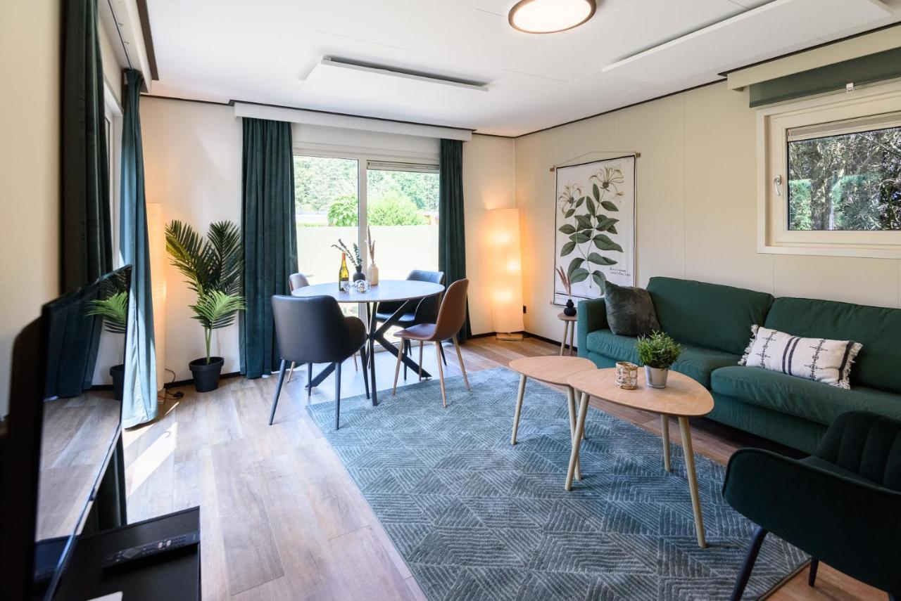 Chalet Met Eigen Tuin Aan De Veluwse Bosrand Putten Esterno foto