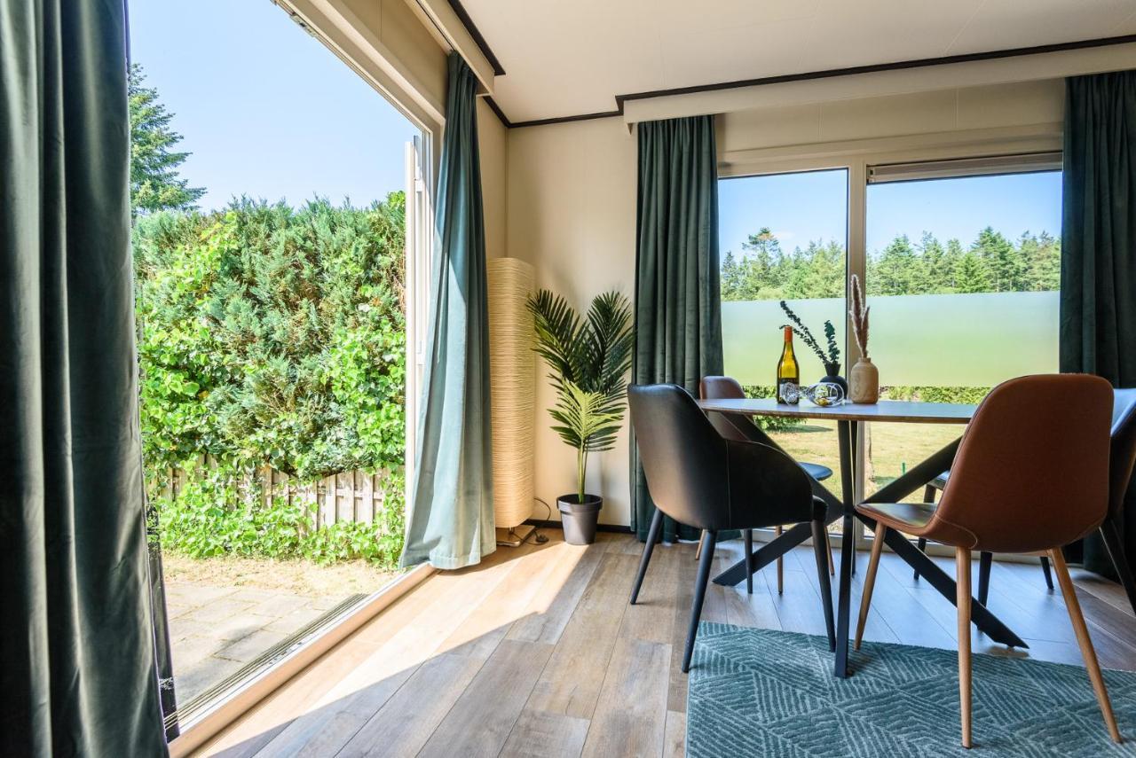 Chalet Met Eigen Tuin Aan De Veluwse Bosrand Putten Esterno foto