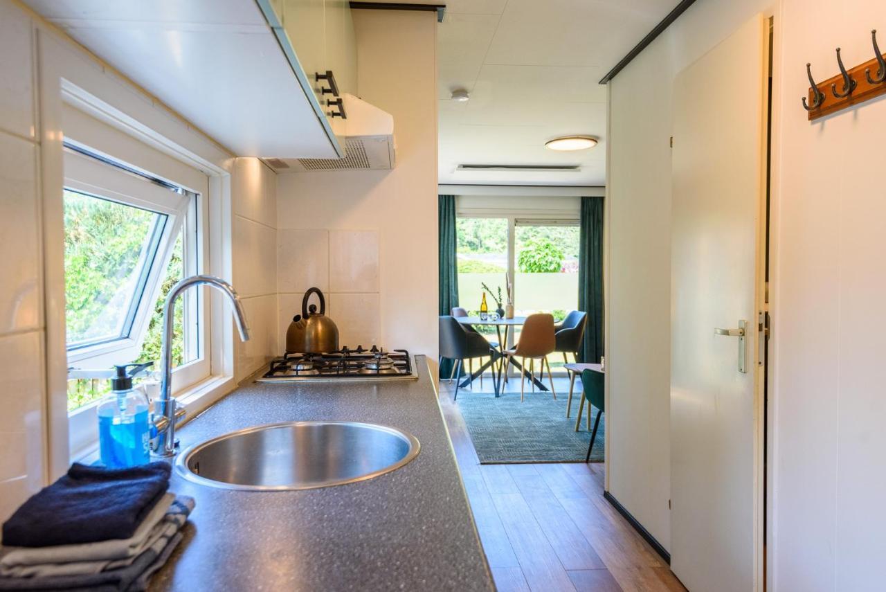 Chalet Met Eigen Tuin Aan De Veluwse Bosrand Putten Esterno foto