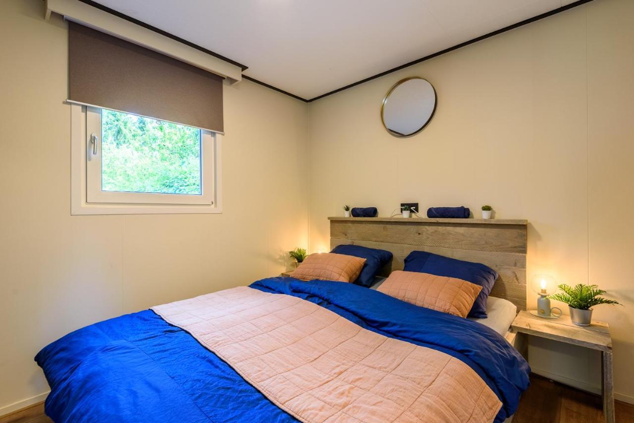 Chalet Met Eigen Tuin Aan De Veluwse Bosrand Putten Esterno foto